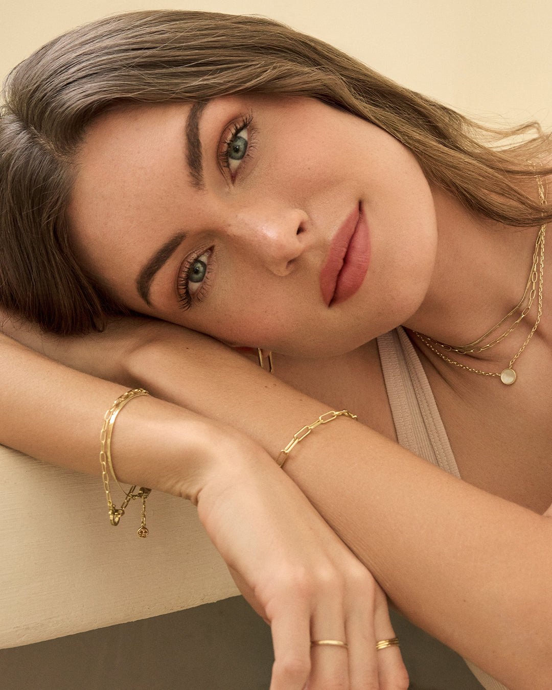 Parker Bracelet Chain link bracelet || option::18k Gold Plated || set::rose-marble-coin-necklace-mother-of-pearl-stl