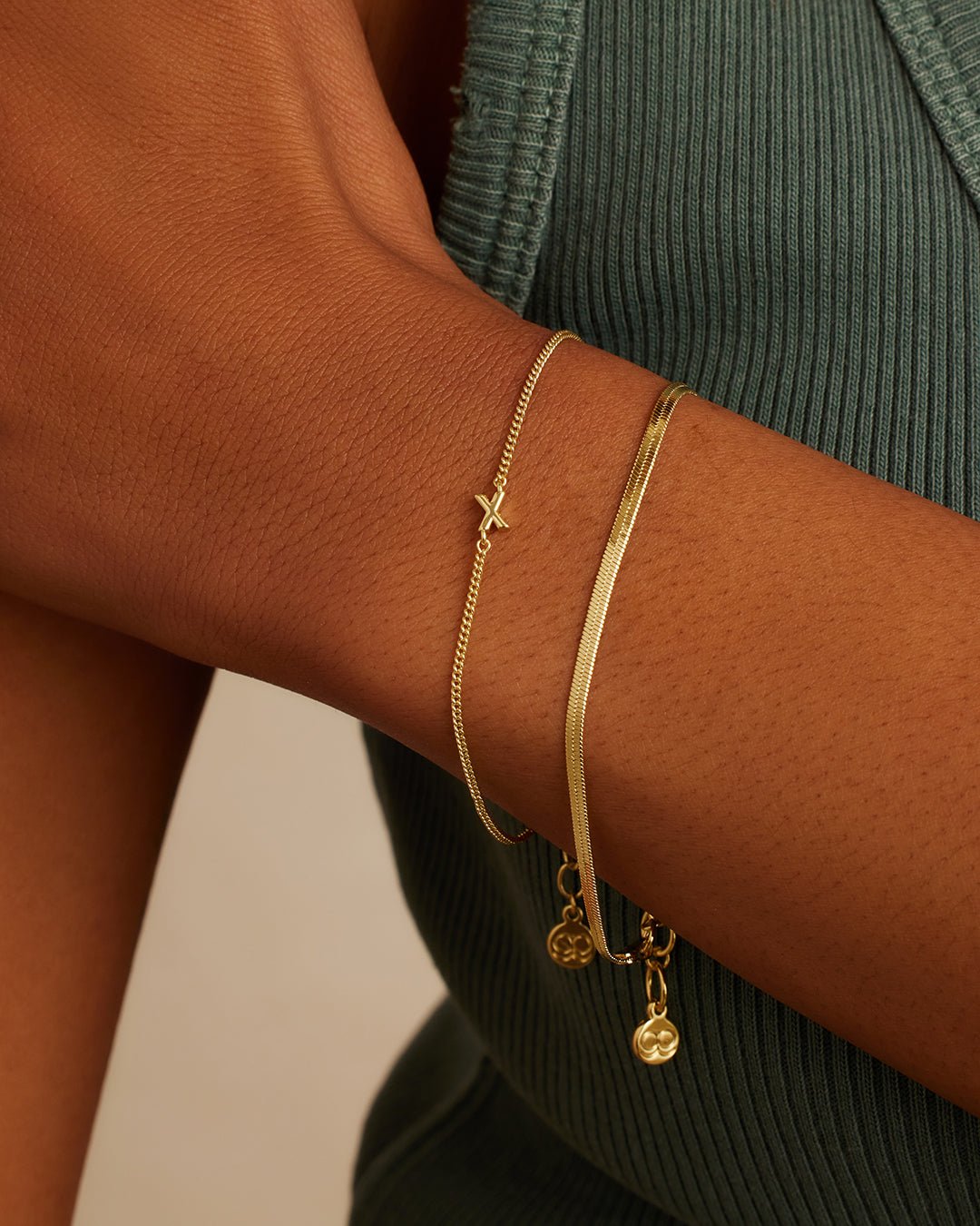 Wilder Mini Alphabet Bracelet || option::18k Gold Plated, X